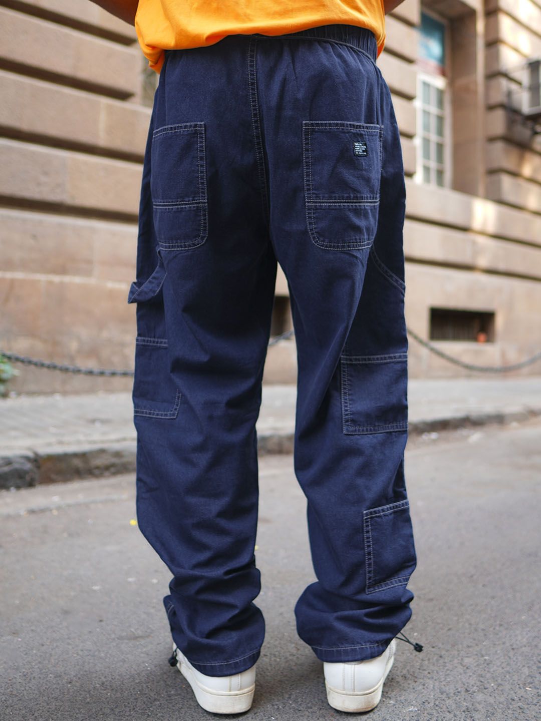 Powerlook Men Solid Relaxed Loose Fit Cargos Trousers