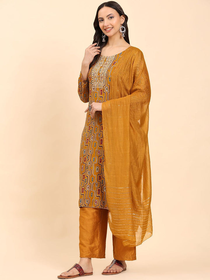 Mamicha Women Floral Printed Regular Pure Cotton Kurta with Palazzos & With Dupatta