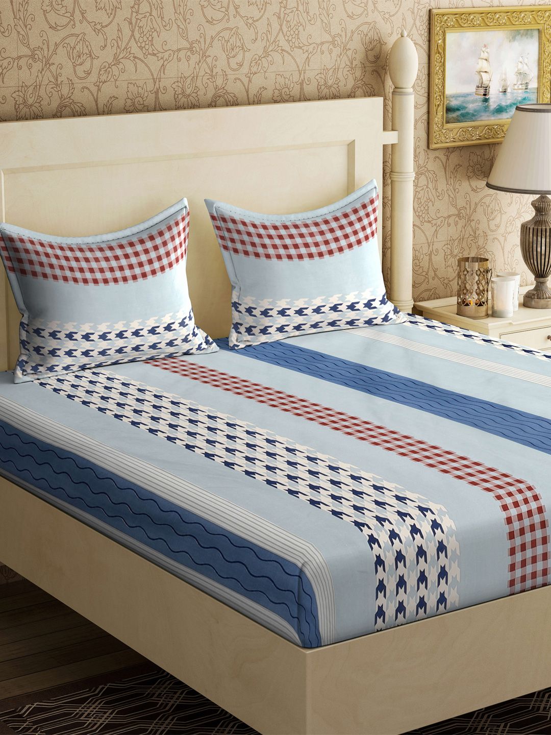 KLOTTHE Blue Geometric Cotton 300 TC Fitted King Fine Bedsheet with 2 Pillow Covers-250 x 225 cm