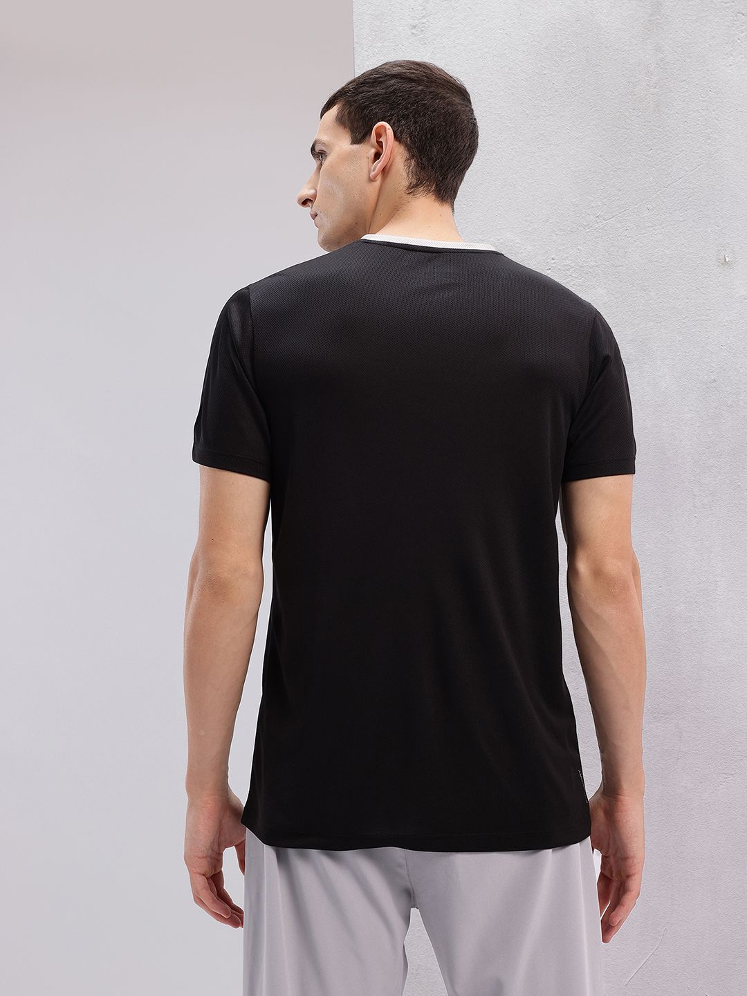 HRX by Hrithik Roshan Colourblocked Rapid-Dry Running T-shirt
