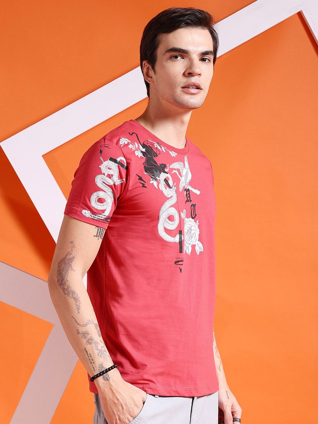 The Indian Garage Co Graphic Printed T-shirt