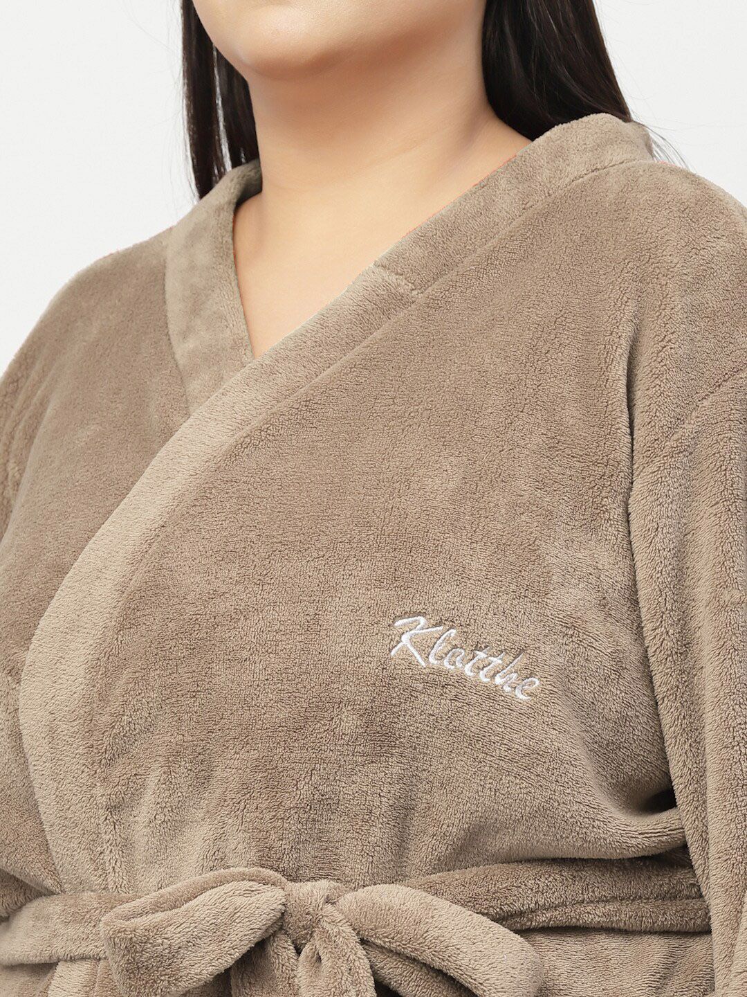 KLOTTHE Plus Size Women Woolen Bath Robe With Belt