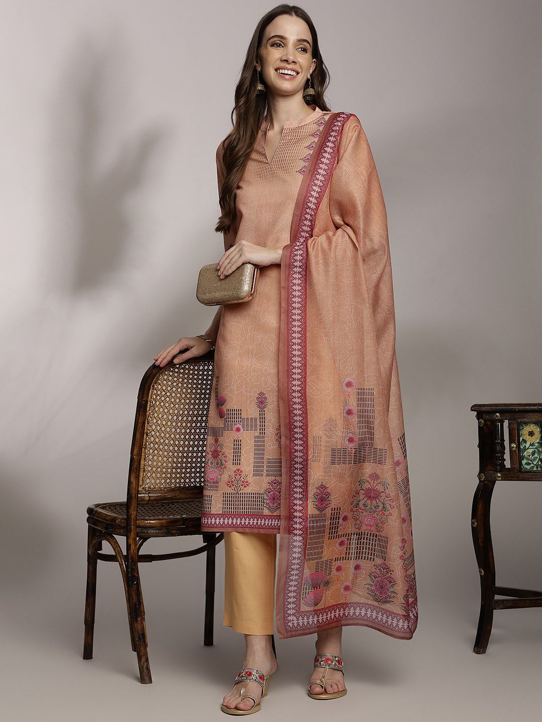Anouk Women Floral Printed Regular Kurta with Trousers & Dupatta