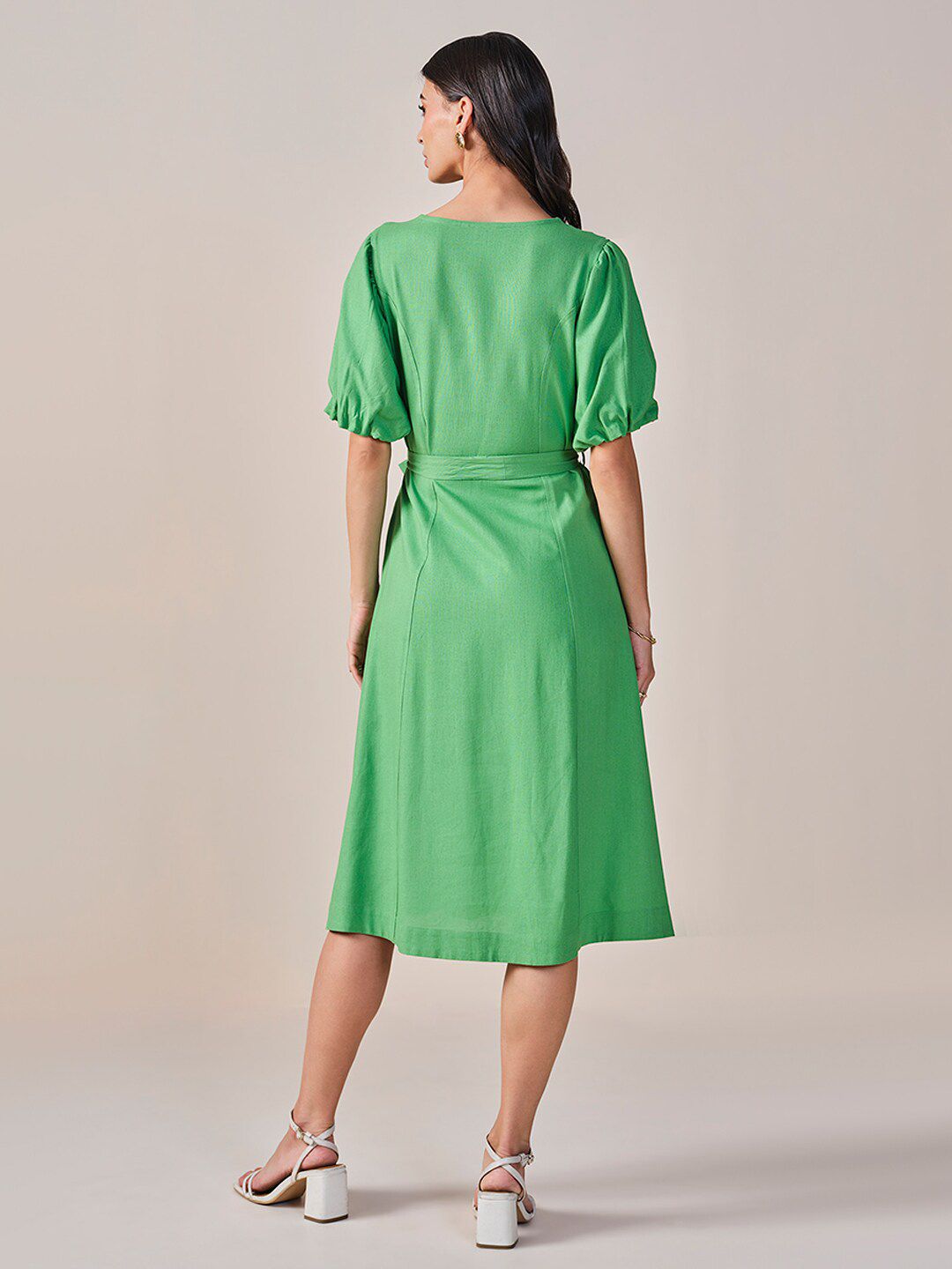 AND V-Neck Puff Sleeves Tie-Ups A-Line Dress