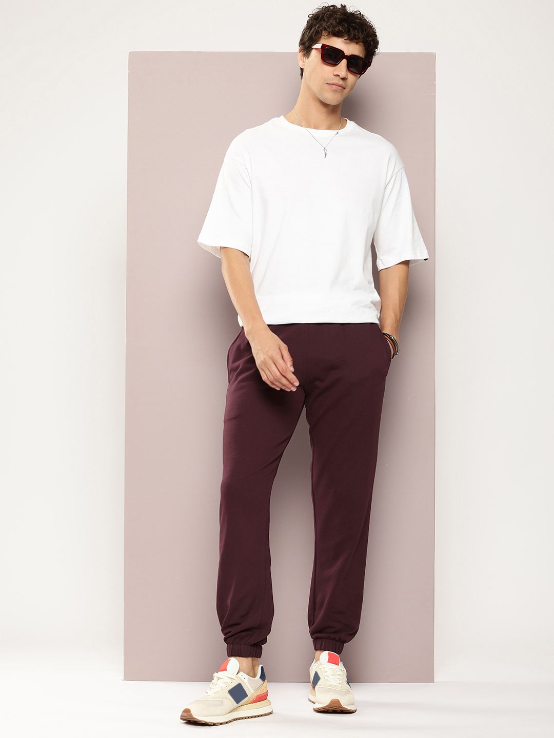 Dillinger Men Solid Joggers