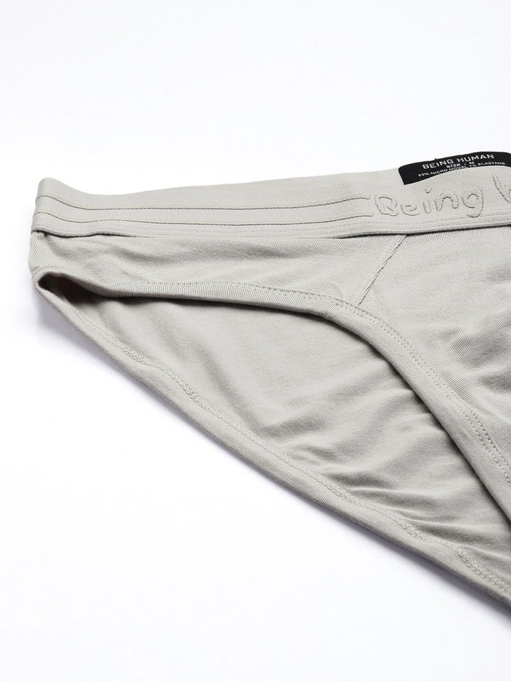 Being Human Men Micro Technology Briefs BHMUB24506