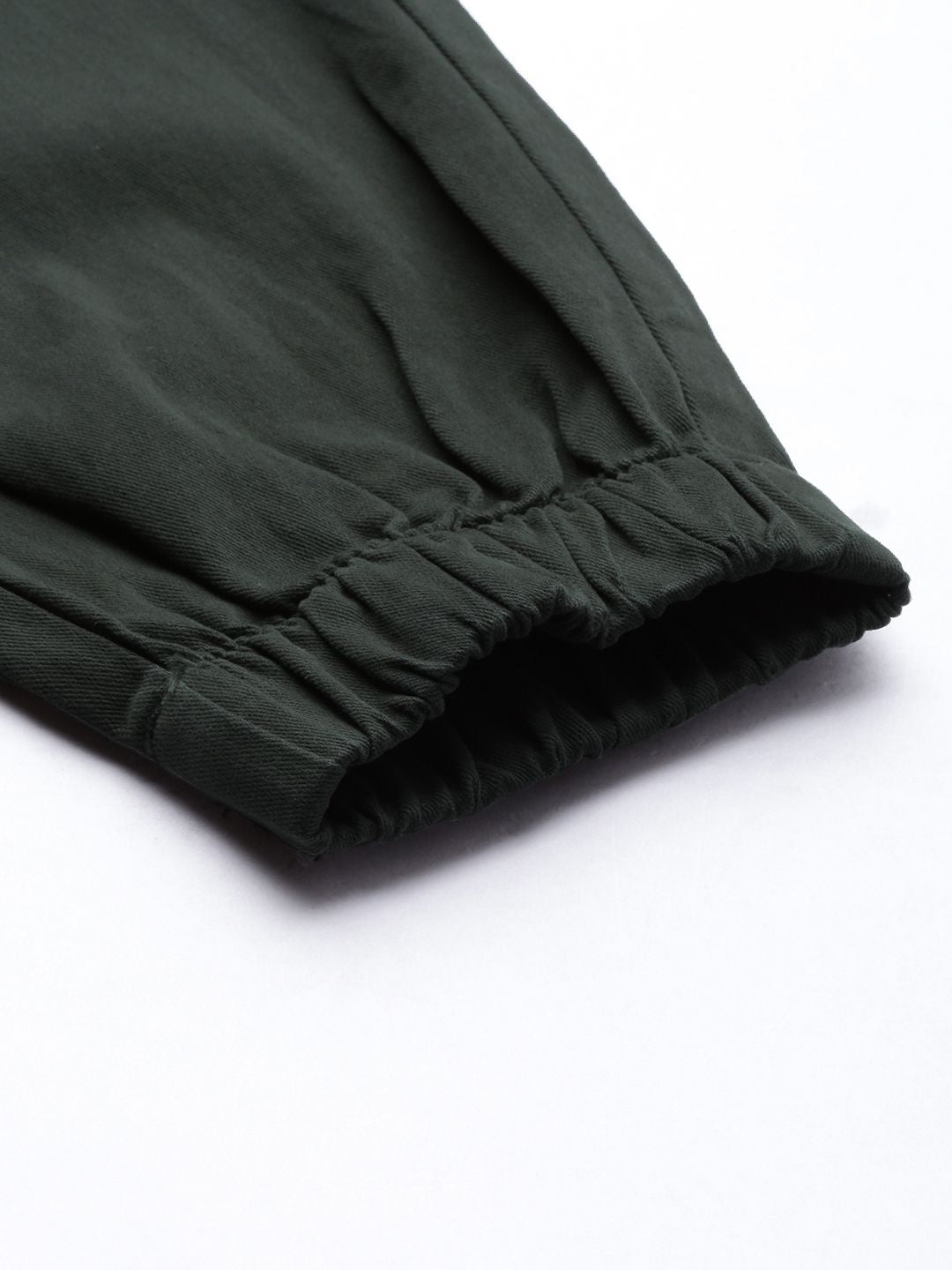 The Indian Garage Co Men Green Slim Fit Cargos Trousers