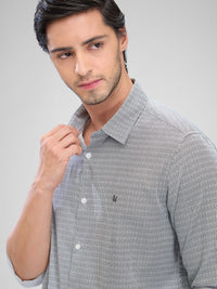 SPYKAR Men Slim Fit Grid Tattersall Checks Opaque Checked Pure Cotton Casual Shirt