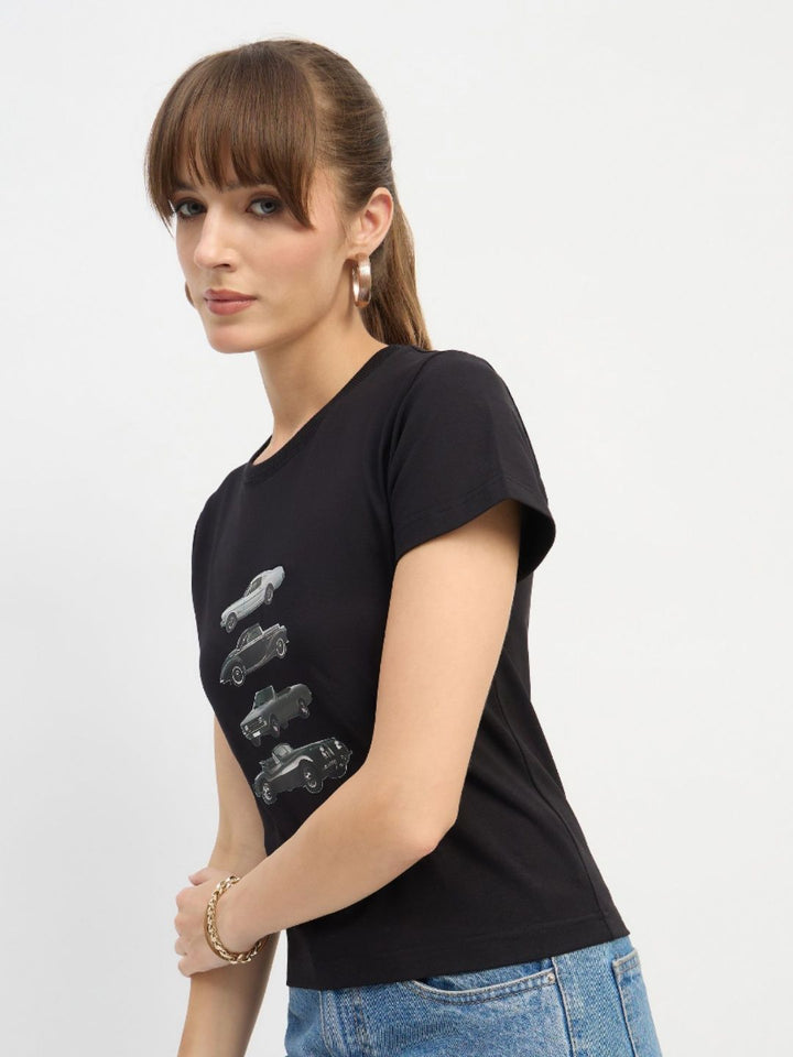 SASSAFRAS Women Printed Round Neck Slim Fit T-shirt