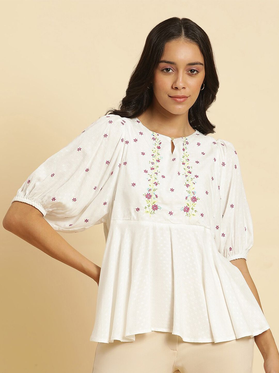 W Floral Embroidered Puff Sleeve A Line Top