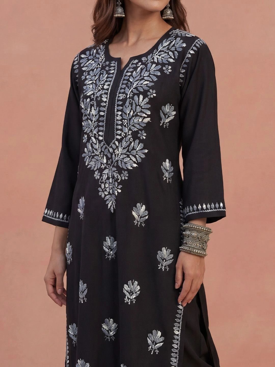 House of Chikankari Women Embellished Mirror Work Kurta
