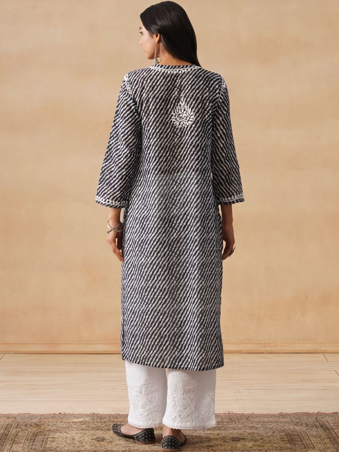 Rumah Wanita Chikankari Bercetak Chikankari Kurta