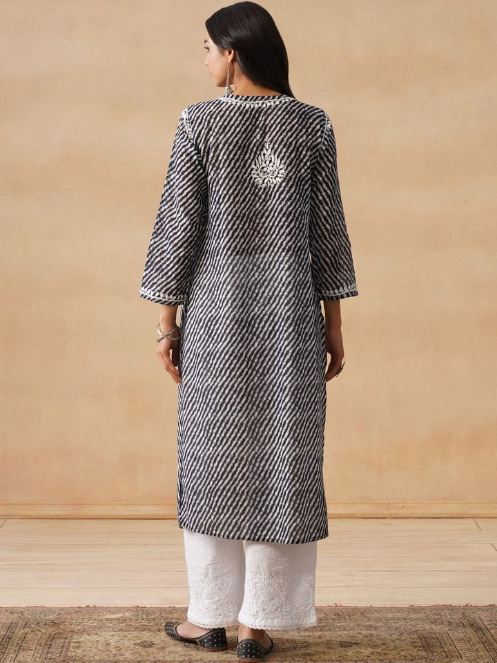 Rumah Wanita Chikankari Bercetak Chikankari Kurta