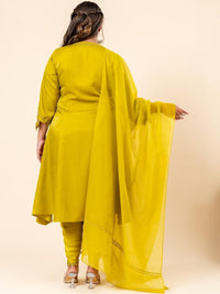 Mamicha Embroidered V-Neck Kurta Set