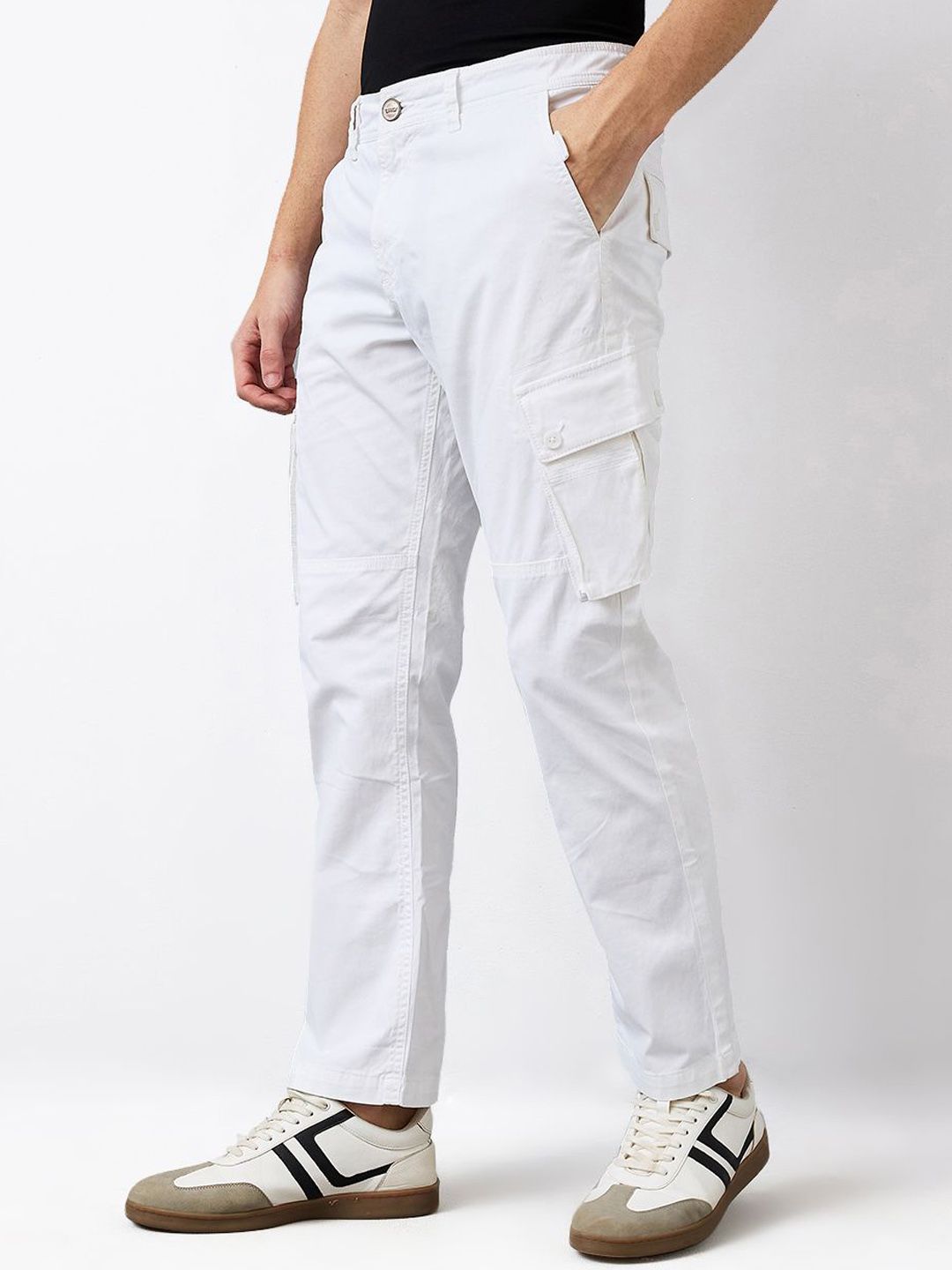 SPYKAR Men Straight Fit Cotton Cargos
