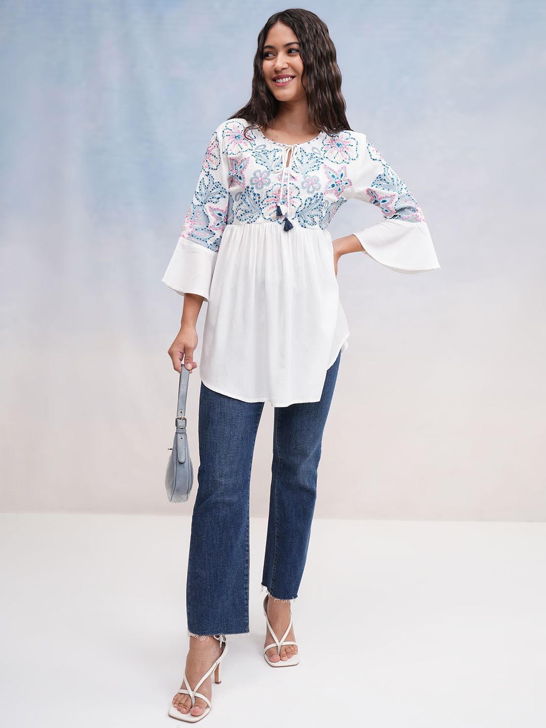 Vishudh Women Self Design Round Neck Top
