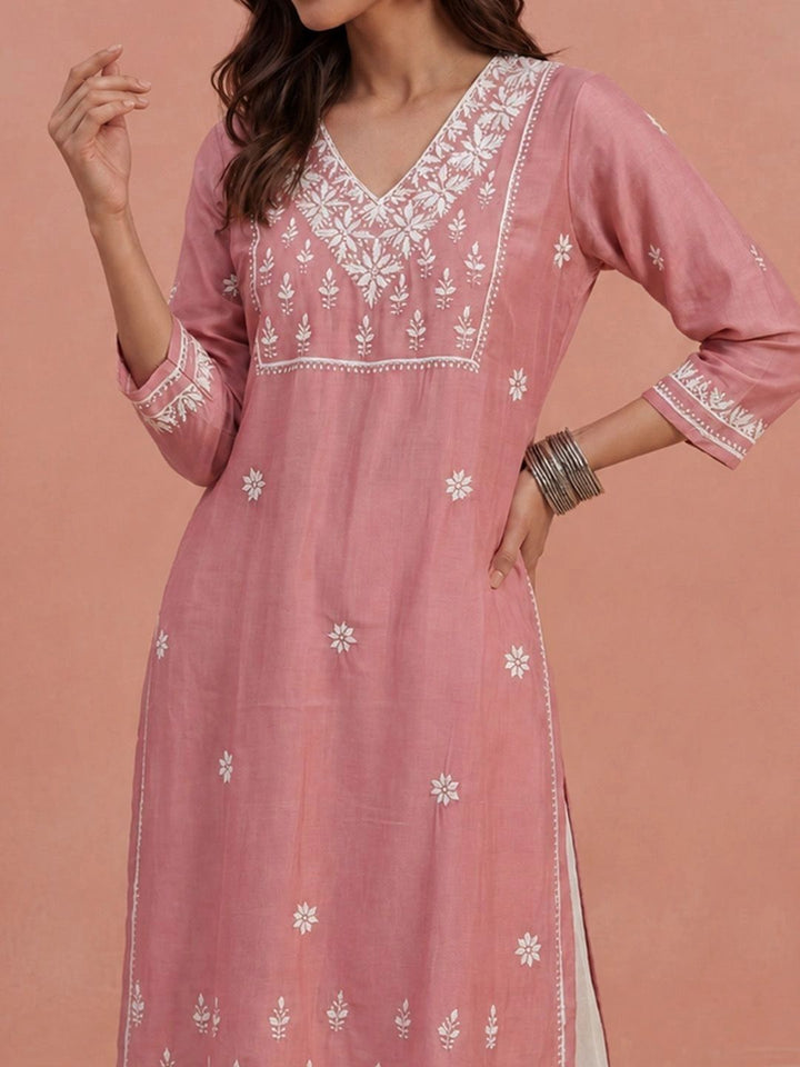 House of Chikankari Women Embroidered Chikankari Chanderi Silk Kurta