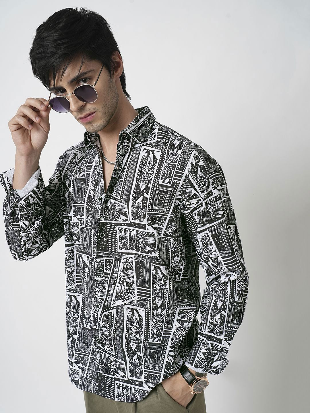 VASTRADO Men Classic Spread Collar Abstract Printed Slim Fit Casual Shirt