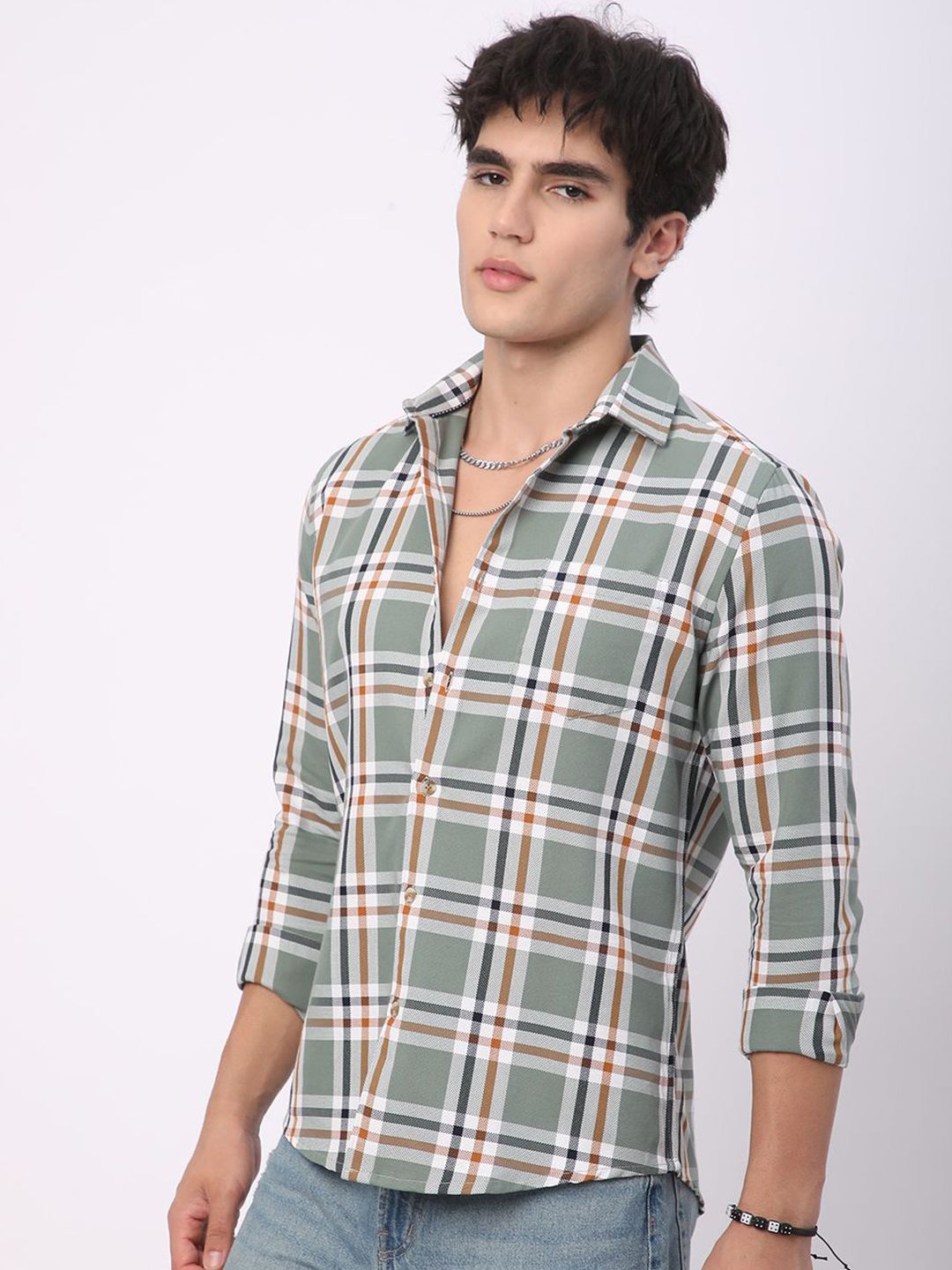 VASTRADO Men Classic Slim Fit Opaque Checked Casual Shirt