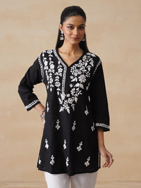 House of Chikankari Women Black Cotton Chikankari Embroidered Kurti