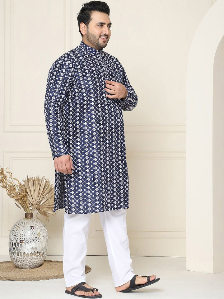 SOJANYA PLUS Ethnic Motifs Embroidered Thread Work Band Collar Straight Kurta With Pyjamas