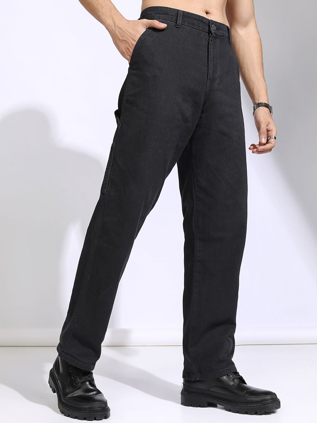 HIGHLANDER Men Cotton Mid-Rise Straight Fit Cargo Trousers