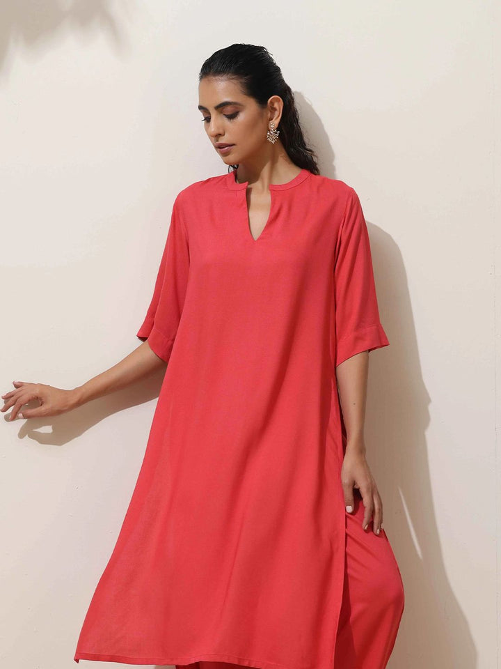 trueBrowns Mandrain Collar Straight Kurta With Trouser