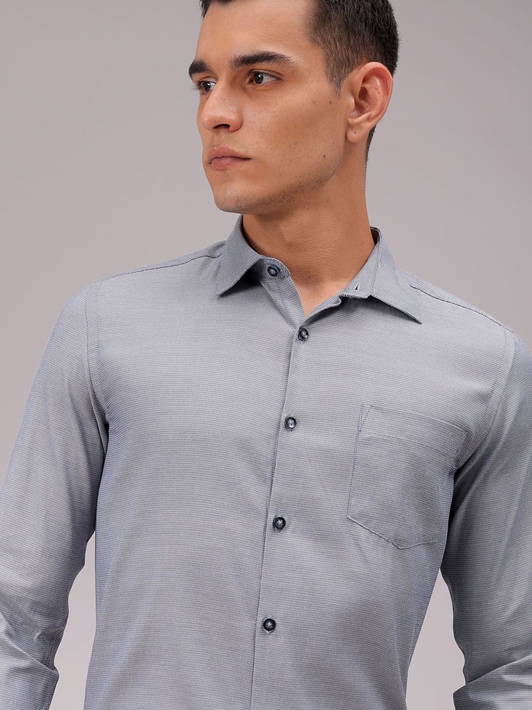The Indian Garage Co. X Luxe Men Cutaway Collar Solid Slim Fit Formal Shirt