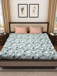 KLOTTHE Day Night Collection Green Floral Cotton 300 TC Fitted Super King Fine Bedsheet with 2 Pillow Covers-106 x 106 inches