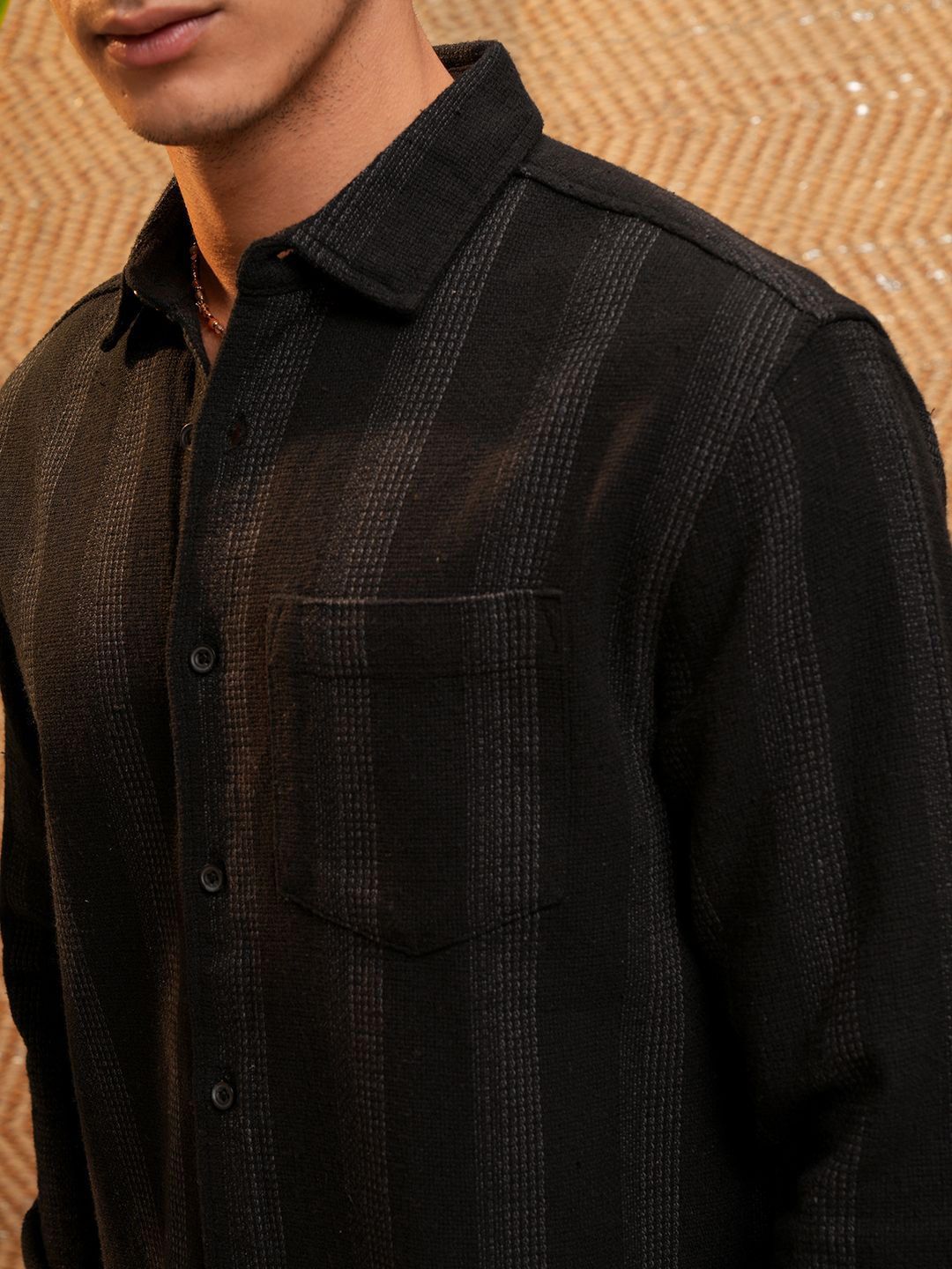 HIGHLANDER Men Spread Collar Vertical Stripes Striped Cotton Relaxed Fit Casual Shirt