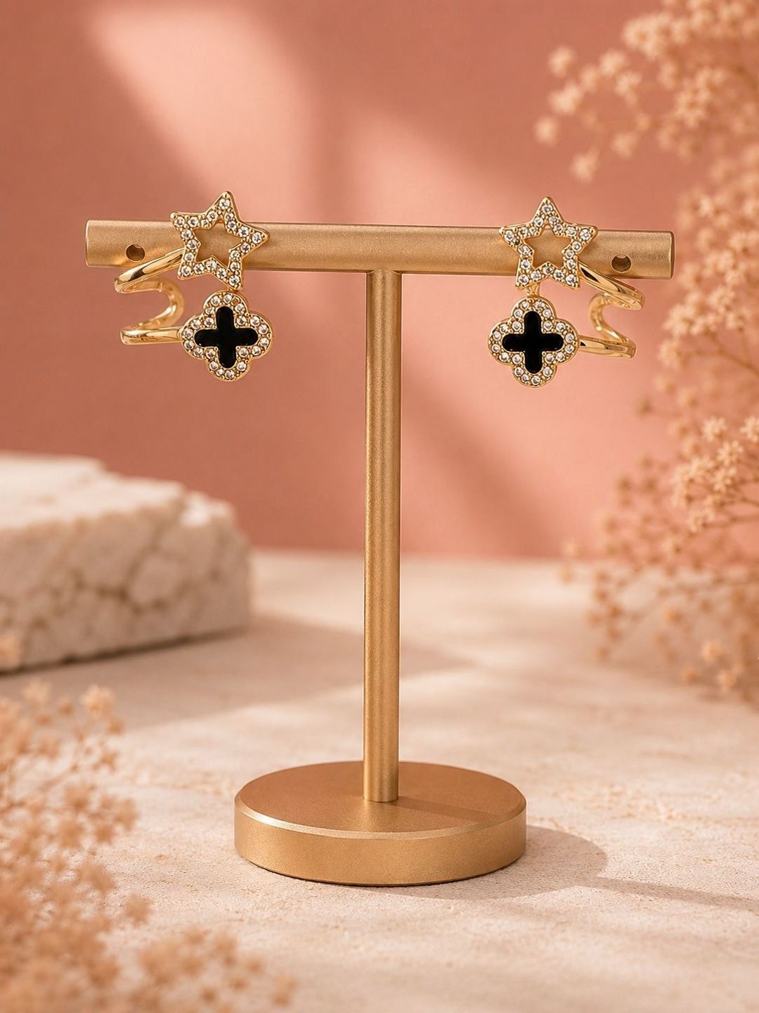 VOGUE PANASH Quirky Studs Earrings