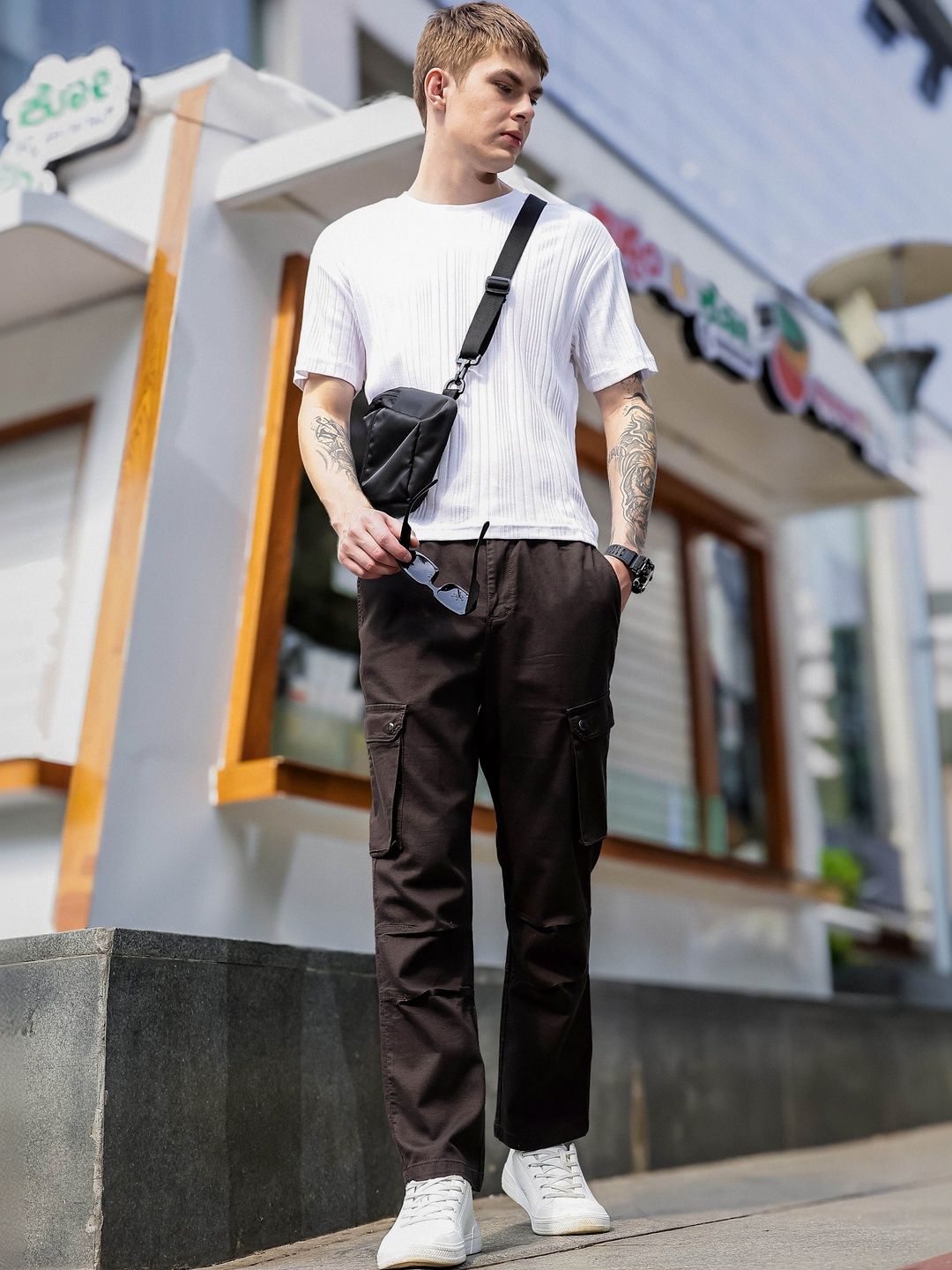 Eszett Men Cargos Trousers