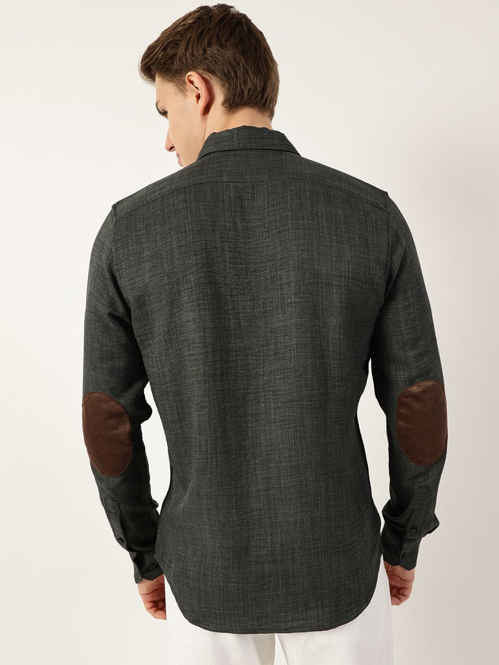 Thomas Scott Men Classic Button-Down Collar Solid Slim Fit Casual Shirt