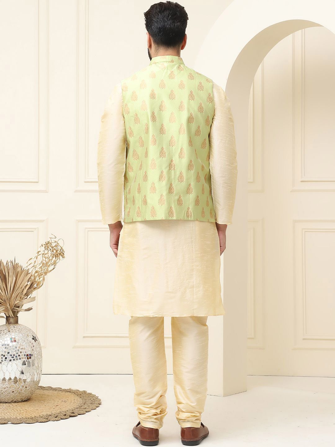 SOJANYA Mandarin Collar Zari Silk Cotton Straight Kurta with Pyjamas & Nehru jacket