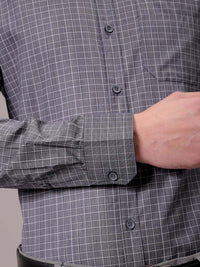 The Indian Garage Co. X Luxe Men Spread Collar Micro Checked Slim Fit Formal Shirt