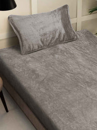 KLOTTHE Brown Woollen 300TC Single Bedsheet With Pillow Cover