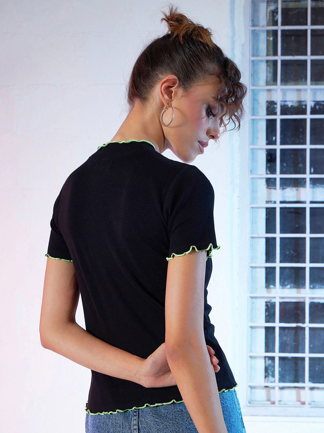 SASSAFRAS Black High-Neck Top