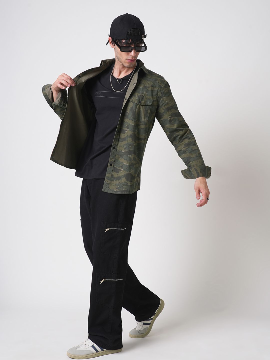 VASTRADO Men Classic Cutaway Collar Camouflage Printed Cotton Casual Shirt