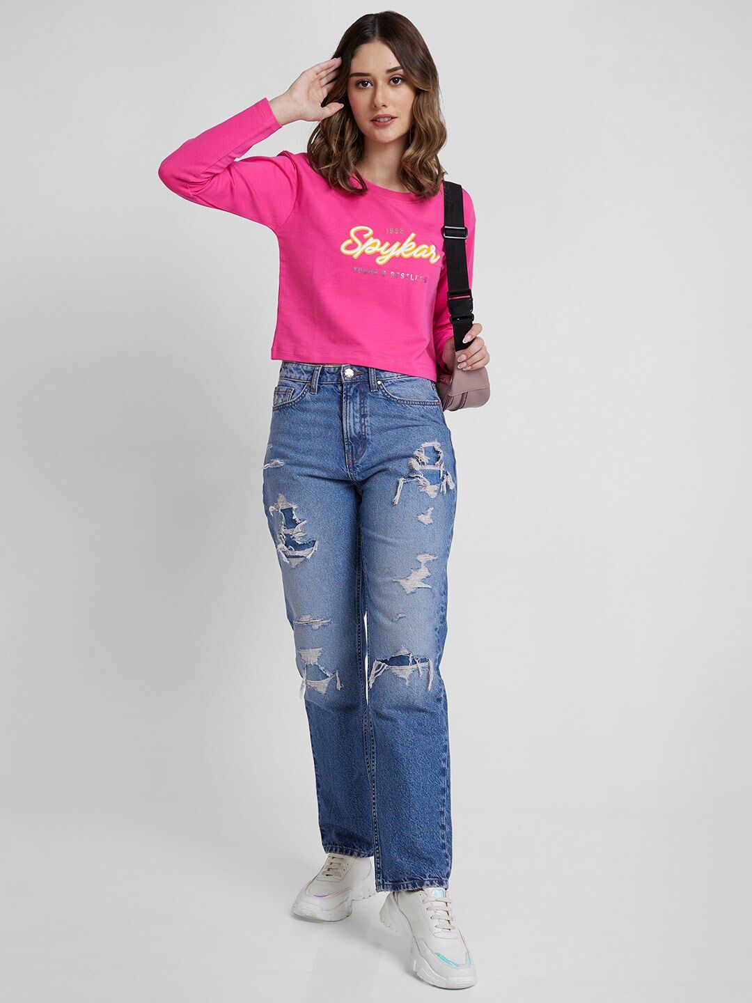 SPYKAR Boxy Fit Round Neck Typography Printed Crop Cotton Pullover Sweatshirt