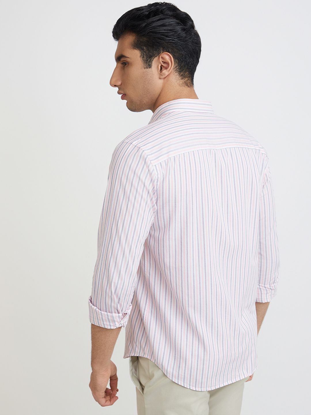 Park Avenue Men Slim Fit Vertical Stripes Opaque Pure Cotton Casual Shirt
