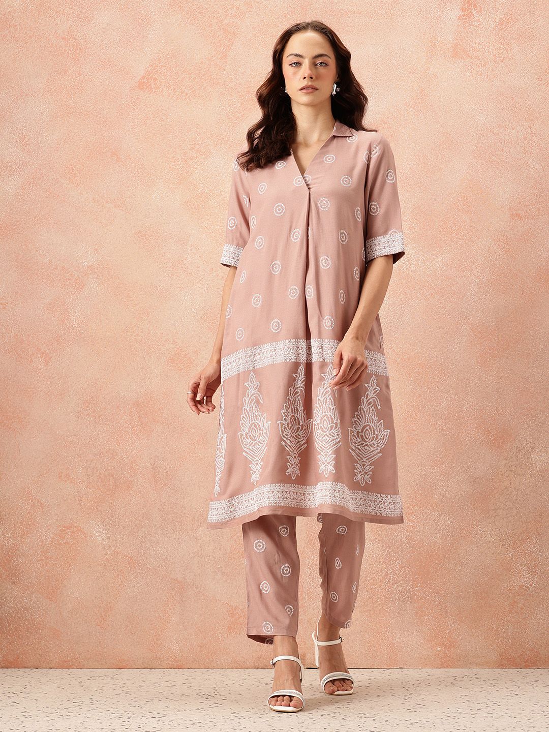 all about you Ethnic Motifs Printed Shirt Collar A-Line Kurta with Trousers