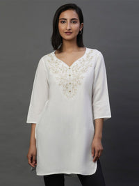 AURELIA Floral Embroidered V-Neck Straight Kurti