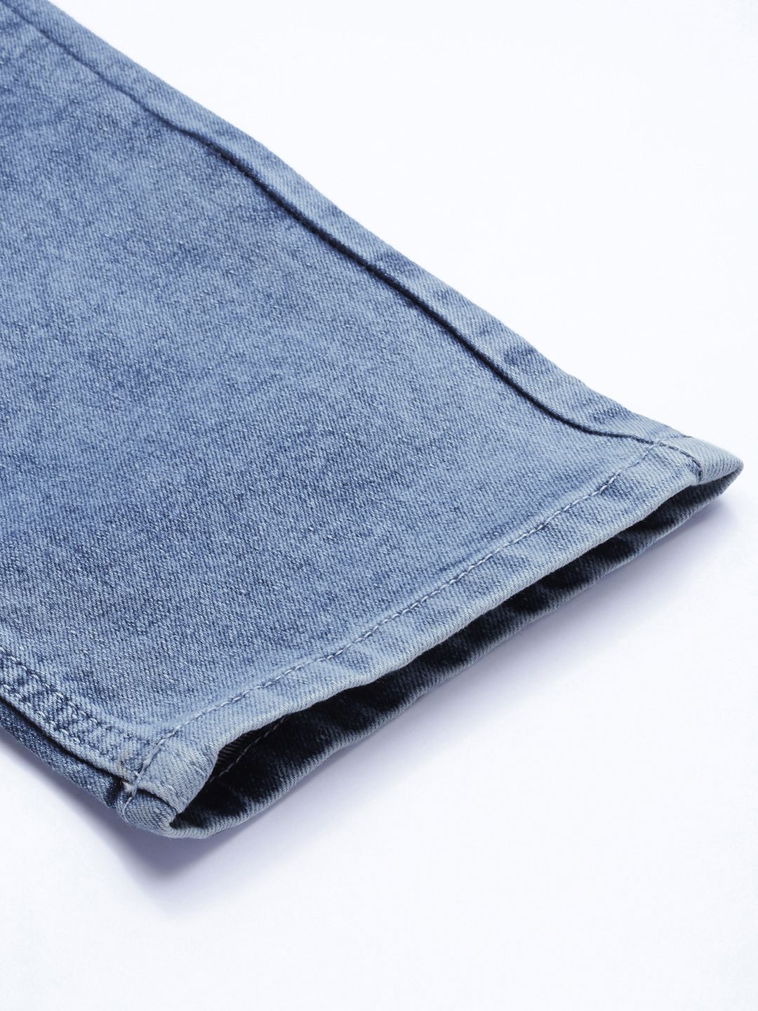 The Indian Garage Co Men Blue Mildly Distressed Light Fade Cropped Stretchable Jeans