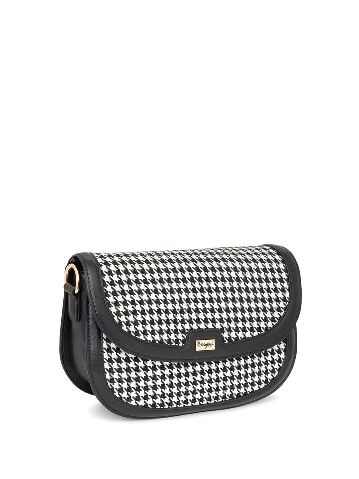 Berrylush Women Checked Structured Sling Bag