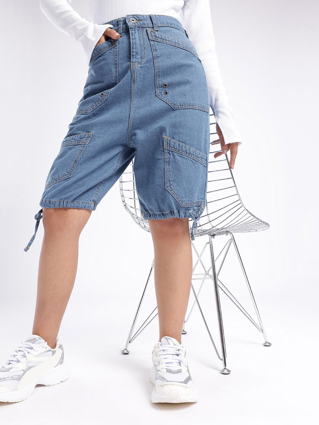 DressBerry Women Street Cool High-Rise Knee Length Denim Cargo Shorts