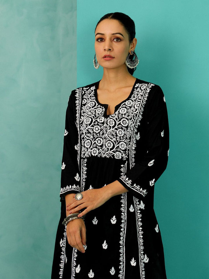 House of Chikankari Women Black Cotton Chikankari Embroidered Kurta