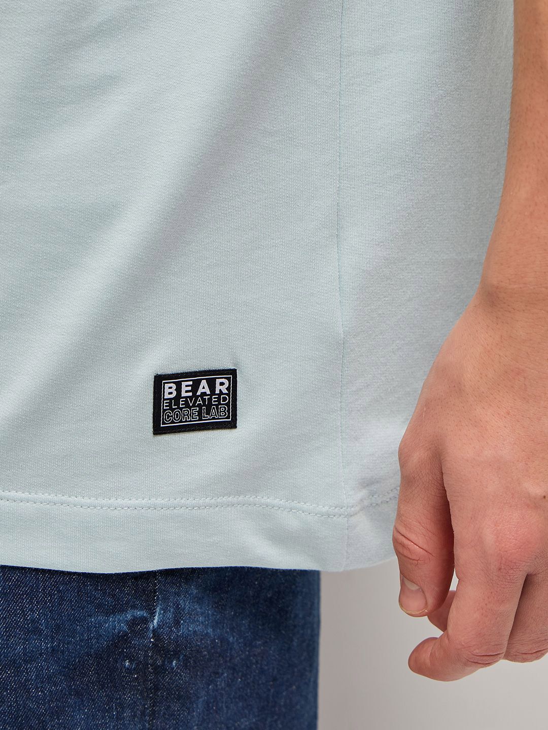 T-shirt Leher Tipografi Bear House Applique Applique T-Shirt Santai