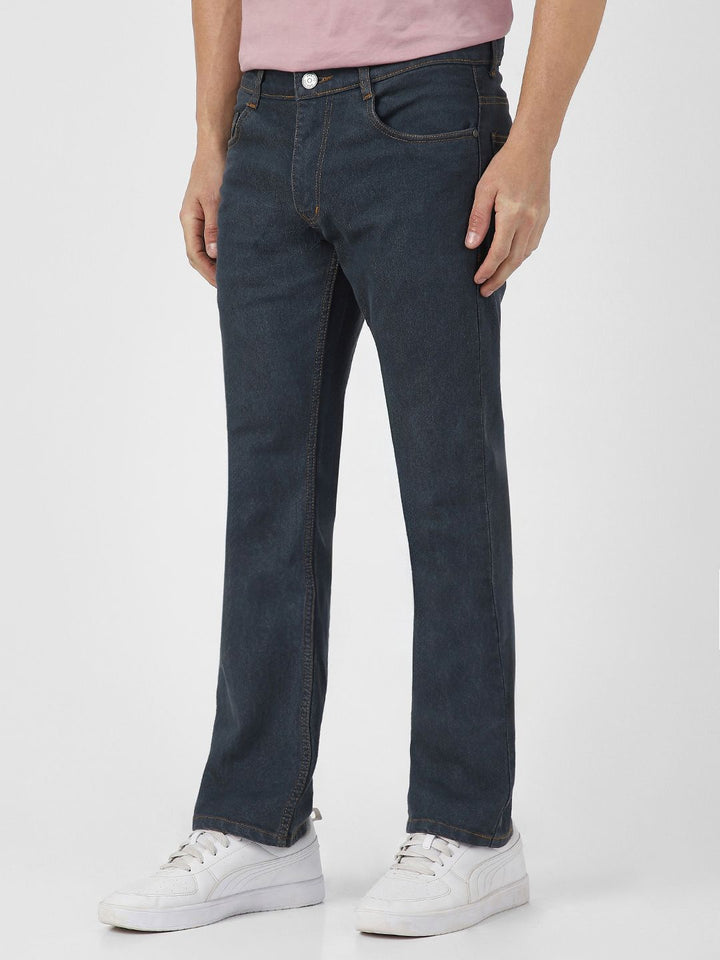 Urbano Fashion Men Mid Rise Light Fade Stretchable Bootcut Jeans