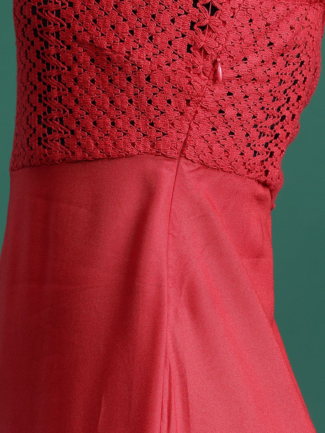 Pakaian Midi Fit & Flare Dressberry Fit & Flare