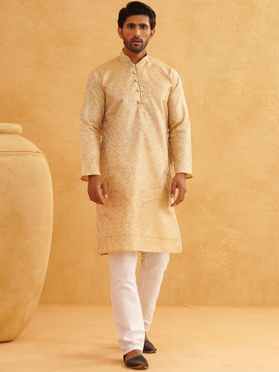 SOJANYA Floral Woven Design Mandarin Collar Straight Kurta With Churidar
